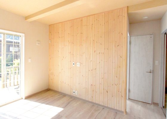 アクセント壁 板張り仕上げ